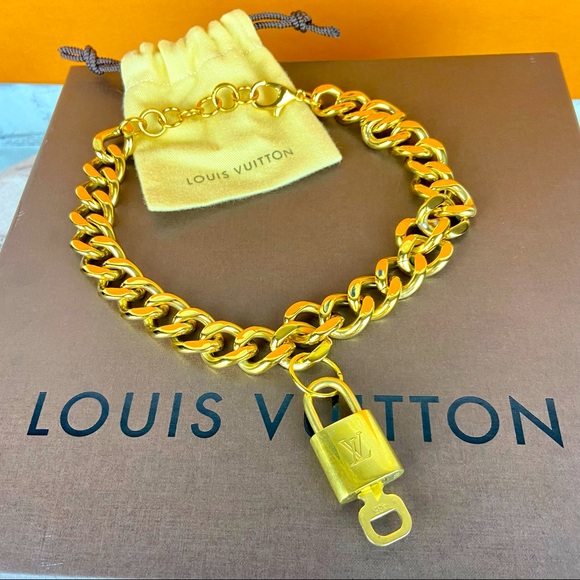 Louis Vuitton Jewelry - Louis Vuitton lock and key gold choker chain necklace
